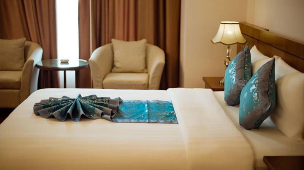 Lam Giang Hotel Вин Екстериор снимка
