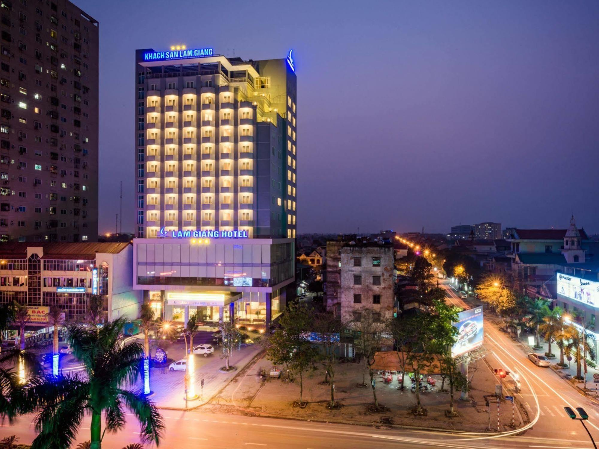 Lam Giang Hotel Вин Екстериор снимка