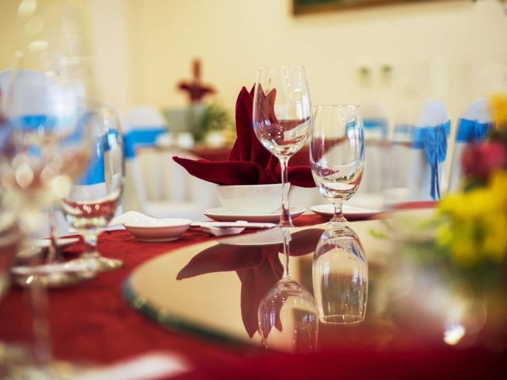Lam Giang Hotel Вин Екстериор снимка